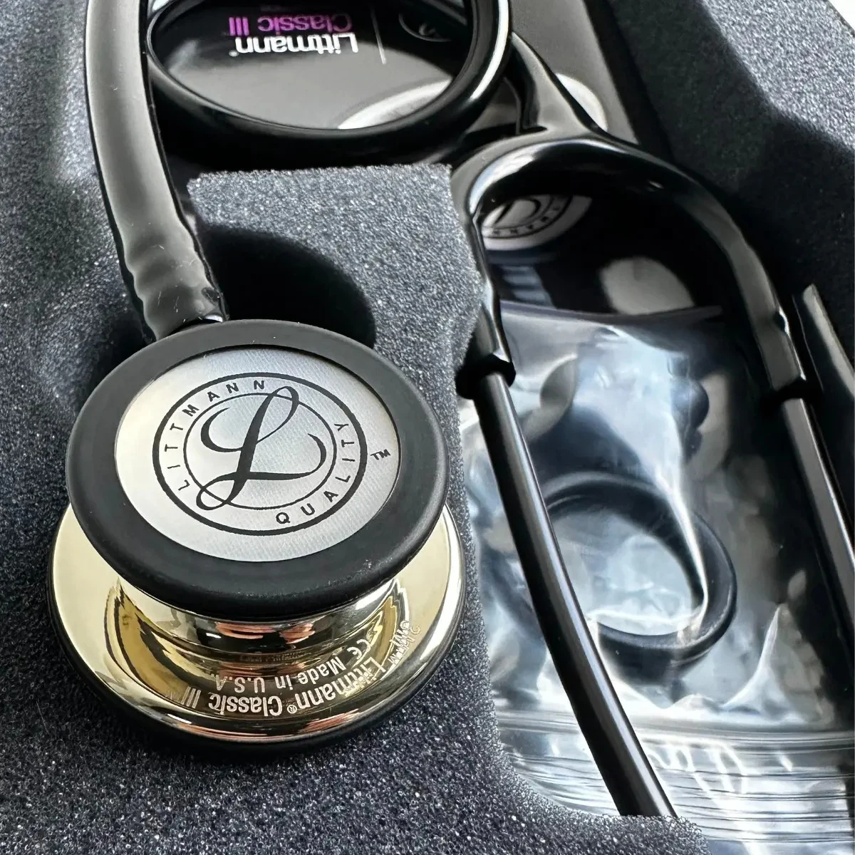 Estetoscópio Littmann Classic III 5861 Black Champagne