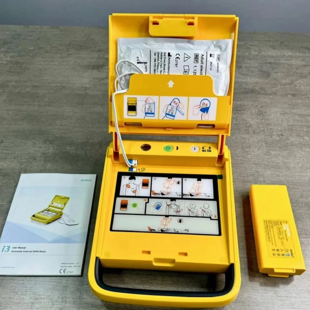Kit Completo Desfibrilador Portátil DEA I3 + Bolsa + Armário